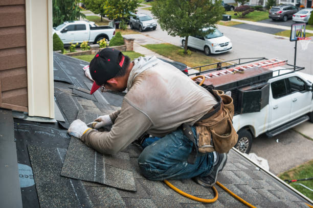 Professional Roofing technician working in New Troy, MI